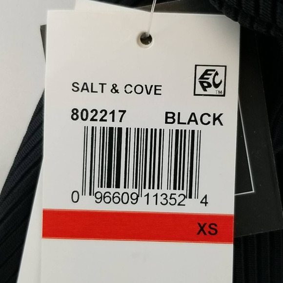 50%OFF Salt & Cove Junior's Black Cutout Halter Ribbed Tankini Swim Top XS - Picture 6 of 8